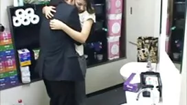 ジムでは、彼女はまた、自分自身を子供 a ...