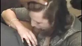 大男と女の売春婦：実用的なレッスン 女性 ...