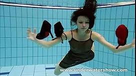 教えてどのように励起していまチャット付き ...