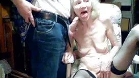 彼は彼の妹を示しています彼の陰茎私は何を ...