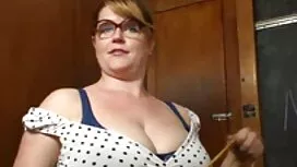 ビルからの大晦日 av 無料 女性 用